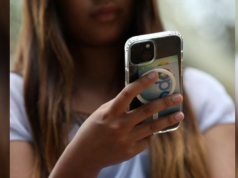 Rrjetet sociale nuk përkeqësojnë shëndetin mendor të adoleshentëve