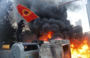 Dita e tretë e protestës së studentëve dhe gjimnazistëve, rinia vijon përballjen me qeverinë